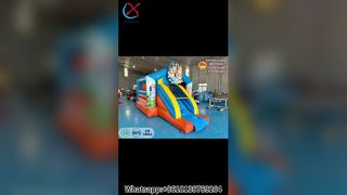 어린이를 위한 Bluey Bounce House 슬라이드의 재미